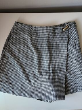 ​Vintage 90s Y2K Expressions Black & White Houndstooth Skort